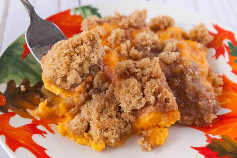 Streusel Topped Sweet Potatoes Mindees Cooking Obsession