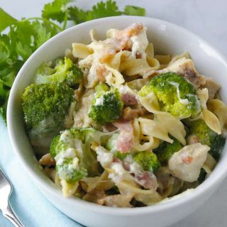 Facebook image for instant pot broc chicken pasta
