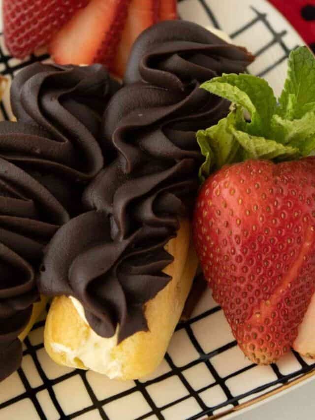Valentine's Day Dessert Mini Eclairs Story