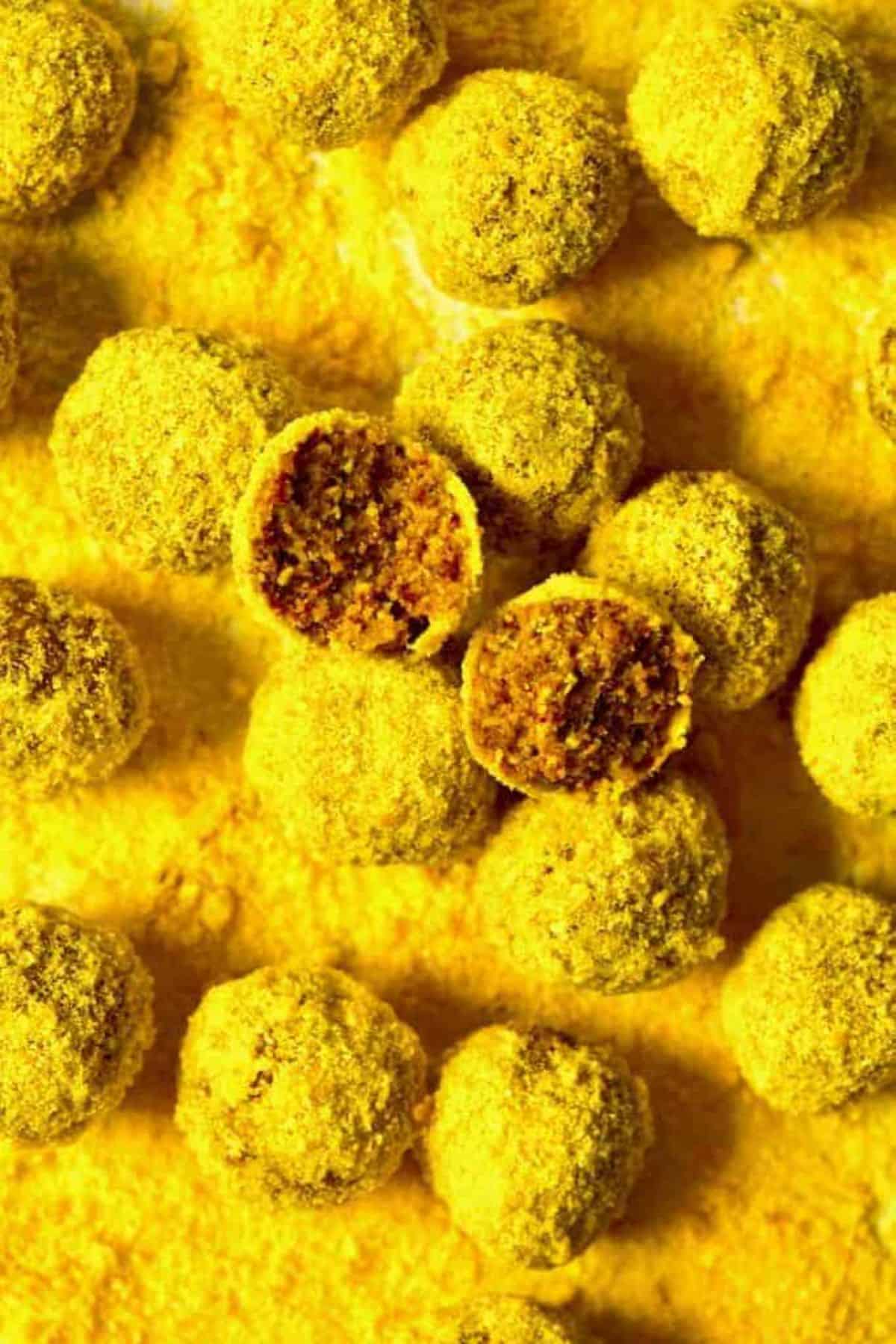 Turmeric Energy Balls