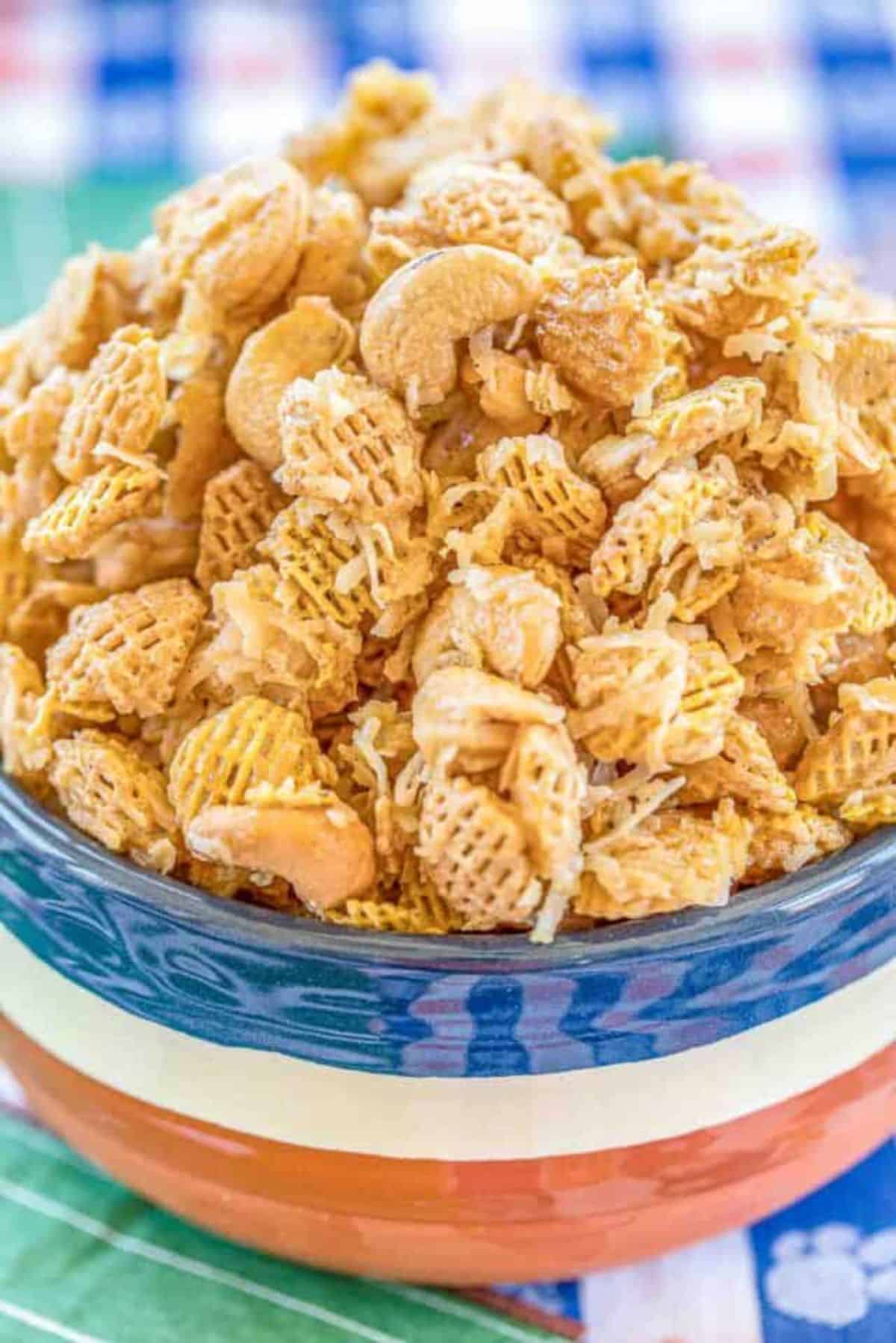 Cashew Crunch in a colorful bowl.