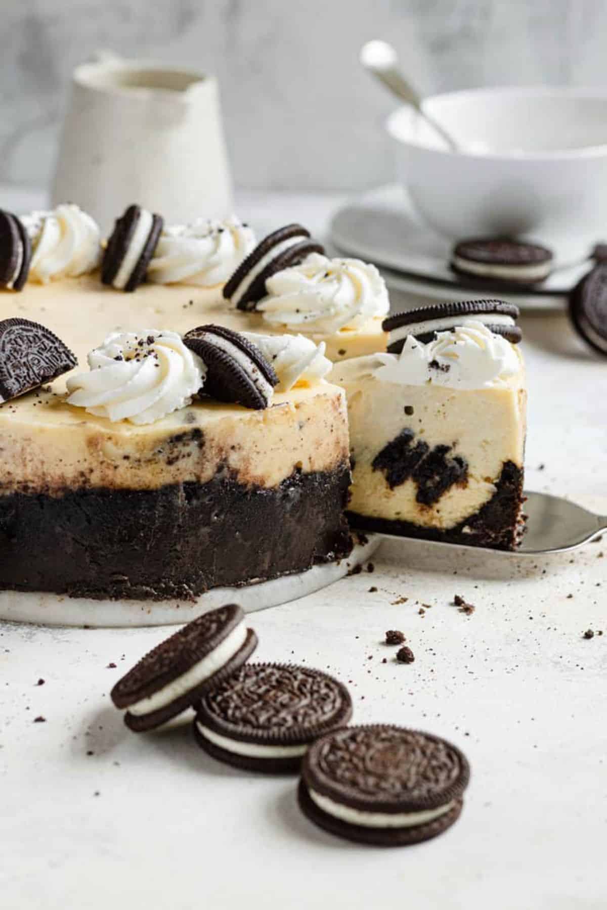 Oreo Cheesecake on a white table.