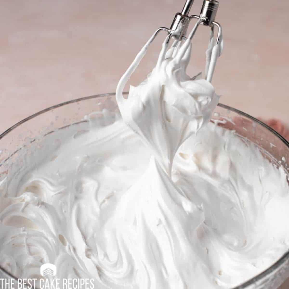 7 Minute Frosting in a glass bowl.